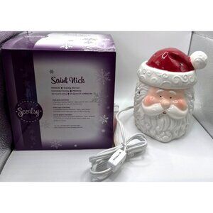 Scentsy Saint Nick Holiday Collection Full Size Warmer Santa Claus